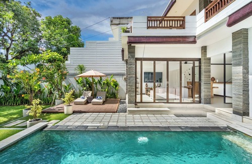 Legian Villa | Villa Avaluna (by JB Villas)
