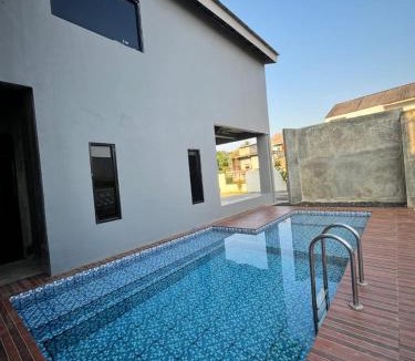 Cigombong Villa | Villa Cassandra 3