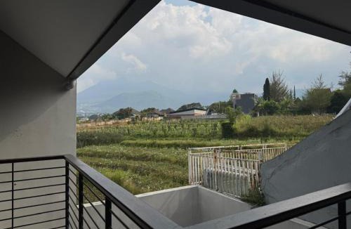 Sidomulyo House | Villa Grand Metro