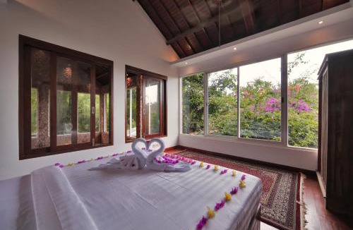 Senggigi Villa | Villa Jeannie