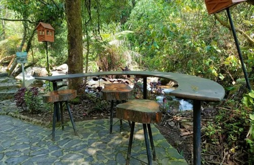 Megamendung Villa | Villa lewi haja
