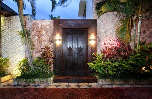 Central Seminyak Villa | Villa Margaux/Modern luxury villa with private pool in Seminyak