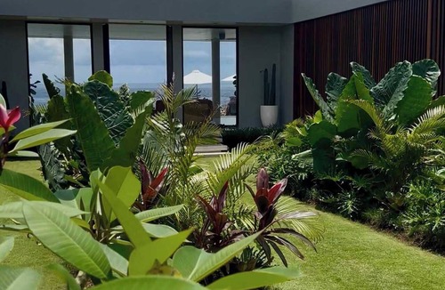 Mushroom Bay Villa | Villa Ocean Blue - 4 Bedroom Villa