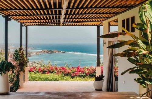 Kuta House | VILLA SERENA LOMBOK - Sustainable Kuta Sea View