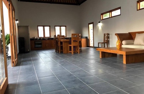 Tulamben Villa | Villa - Sleeps 6 - Private pool - Parking