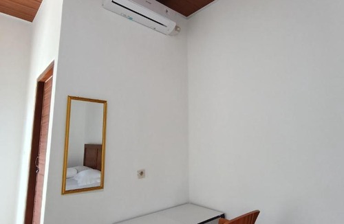 Labuan Bajo House | Waetuak Homestay