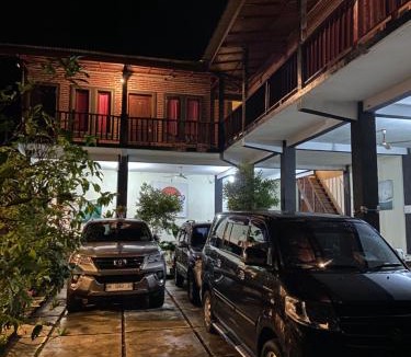 Watukarung House | Watukarung Sackstone Guesthouse