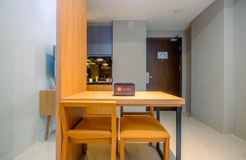 Cikarang Hotel | Wonderful 1Br Apartment at Mustika Golf Residence with Golf View