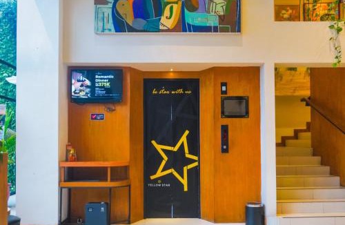 Catur Tunggal Hotel | Yellow Star Ambarukmo Hotel