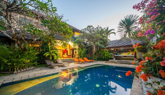 4 BR villa borders Legian and Seminyak