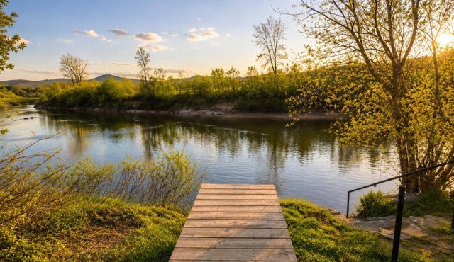 564A Le Refuge Spa Riviere in Saint-Léon-de-Standon