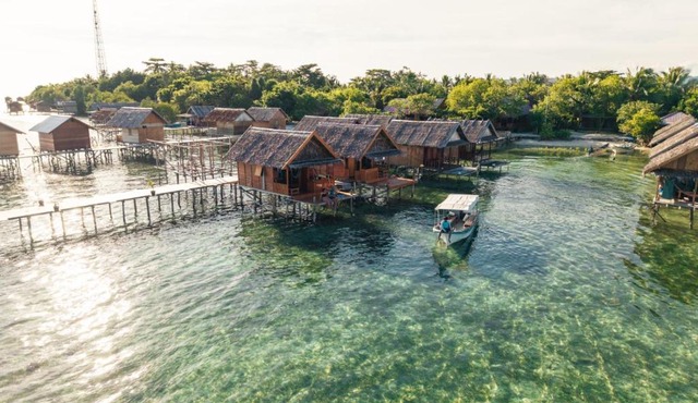 Angelfish Guest House Raja Ampat in Besir