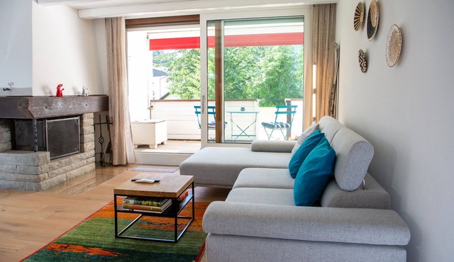 Apartment with fireplace, pool, and sauna in Lenzerheide/Lai
