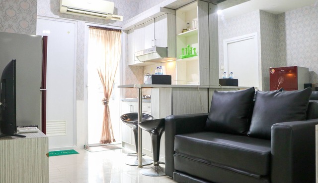Best Homey And Strategic 2Br Apartment At Green Pramuka City