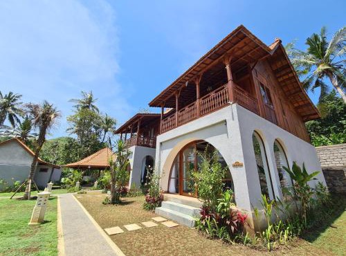 Bhalance Retreat in Tumbu Village
