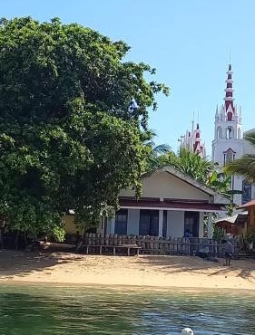 Bunaken Blesshi Guest House in Manado