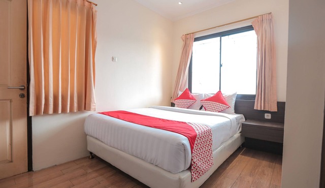 Capital O 141 Fatmawati Cozy Residence