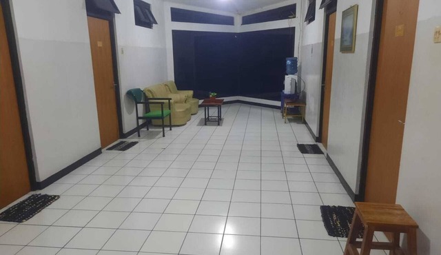 Capital O Cipanas Residence (Villa Agape)