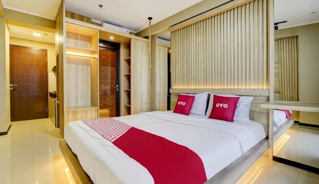 Collection O 90205 Queen Rent Apartment Gateway Pasteur in Cimahi