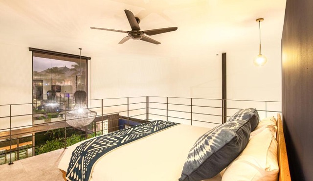 Contemporary Loft 200m from Canggu Shore in Canggu