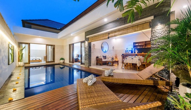 Cozy 2BR in Canggu, Berawa | 5 mins to the beach in Kuta Utara