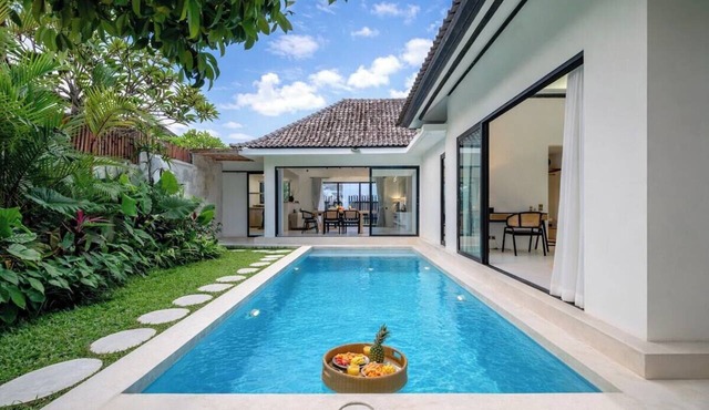 Cozy 2BR in Ubud w Rice Field&Temple Views+Pool in Kecamatan Ubud