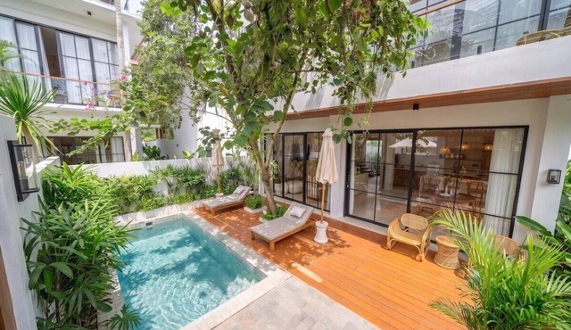 Cozy 3BR in Ubud w Bathtubs, Ricefield Views, Pool in Tegallalang