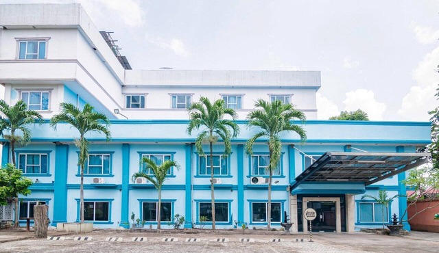 Cozy Double Escape W/Free WiFi and Parking in Pekanbaru