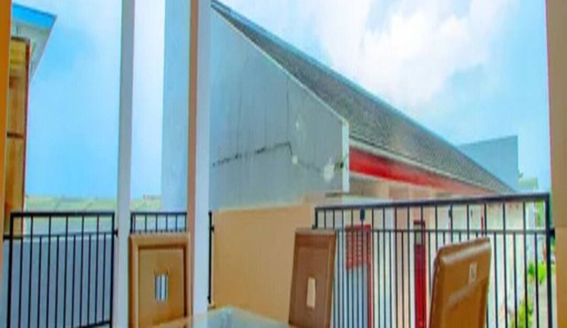 Cozzy Villa Surga Dunia in batu