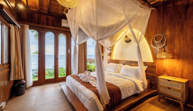 Dani Beach Villa Penuktukan in Tejakula