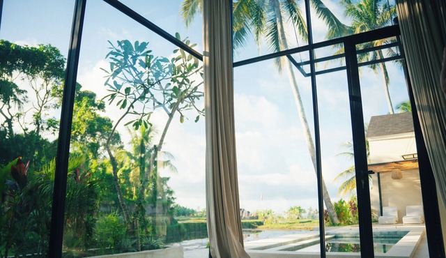 Dzen Sari Ubud Villa! Rice fields, pool and Stone bath! in Kabupaten Gianyar