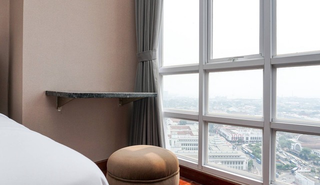 Fabulous 2BR Lucky Tower Apartment