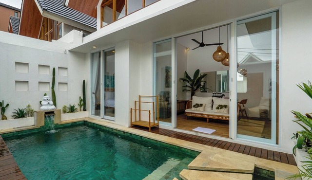 Family 2 Bedroom Villa by Seminyak - B13