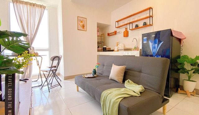 Fancy and Homey 2BR at Tokyo Riverside PIK 2 Apartment