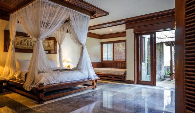 Grand Balisani Suites Hotel in Keroboken Kelod