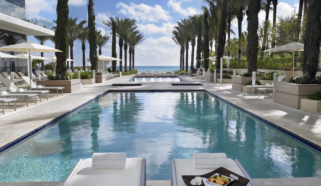 Grand Beach Hotel Surfside in Surfside