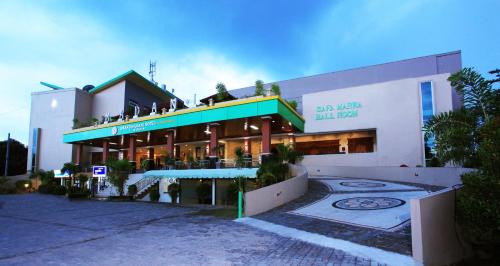 Grand Madani Hotel in Mataram