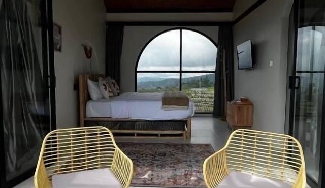Happynest Glamping and Villa Dieng in Garung