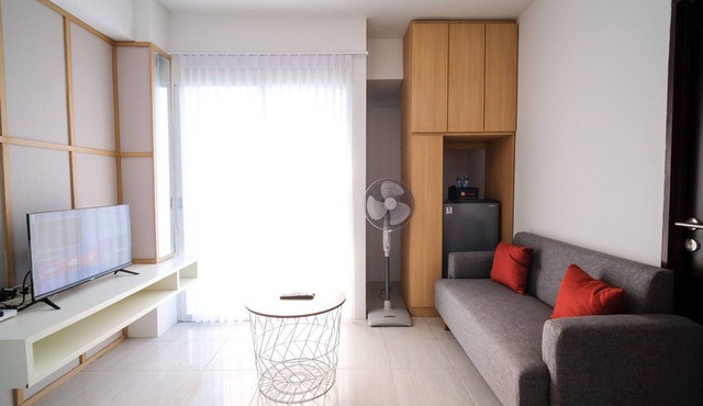 Homey And Comfy 2Br Apartment At Suncity Residence