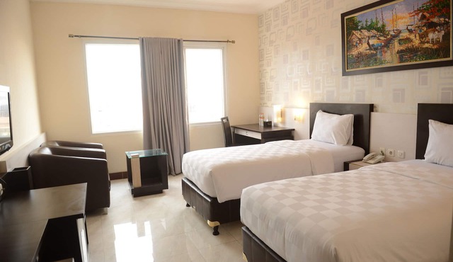 Hotel 88 Diponegoro Jember by WH