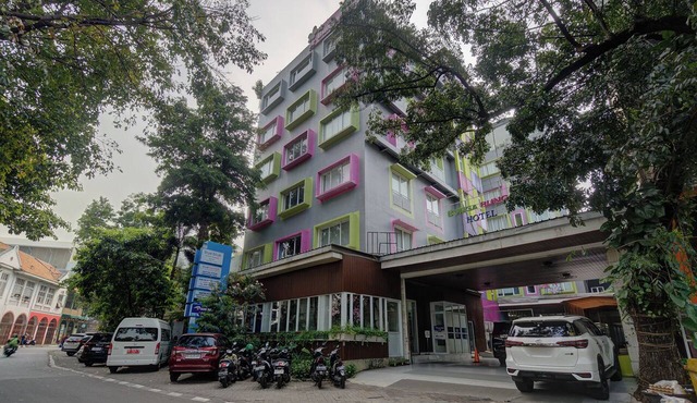 Hotel Bunga-Bunga By ARBA