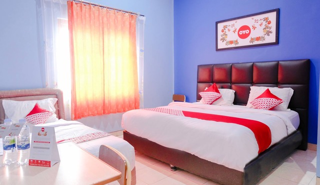 Hotel O Guest House Amalia Malang in Malang