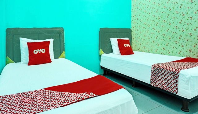 Hotel O Home Stay Elis Cateliya Syariah