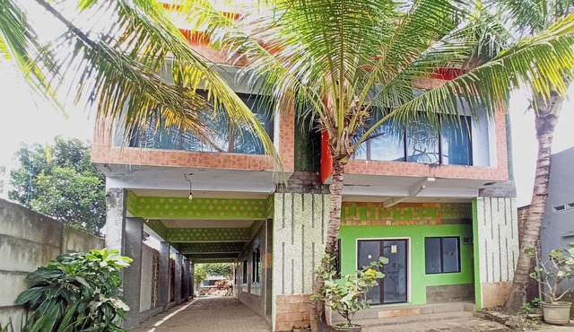 Hotel O near Citraland formerly Brayan in Medan