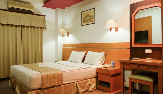 Hotel Puri Mega
