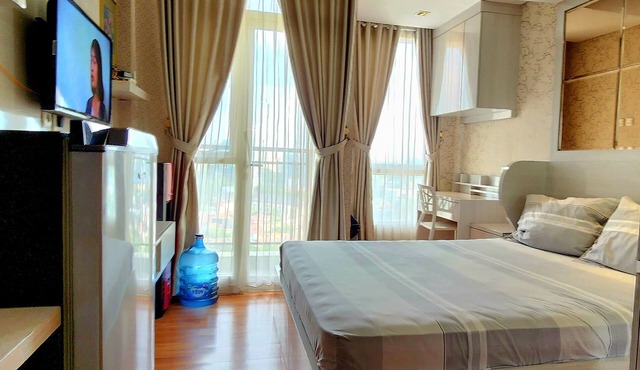 Studio18 @Elpis Kemayoran free Netflix & YouTube