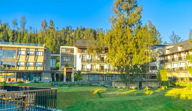 Jambuluwuk Bromo Resort
