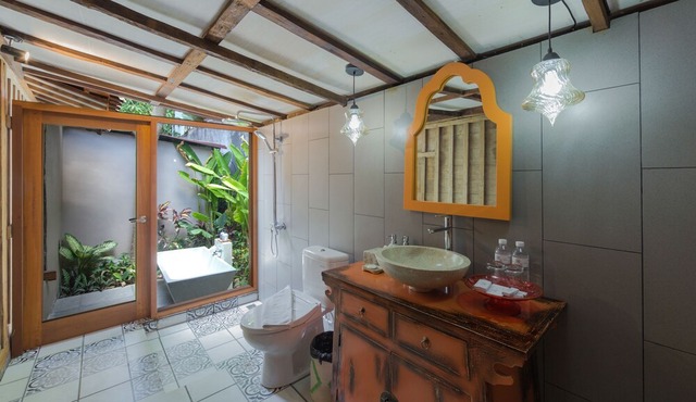 Kakul Villa Ubud & Apartment Suite