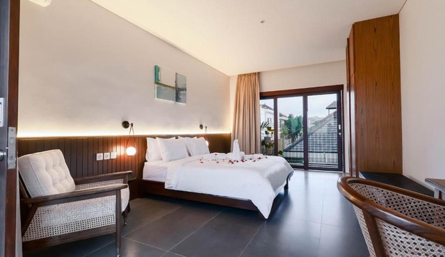 Luxury 4BR Private Pool Villa, Serene Lux Jimbaran in Jimbaran