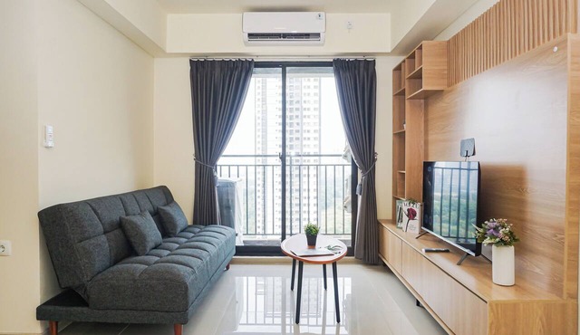 Modern And Airy 3Br At Apartment Meikarta District 2 in Cikarang